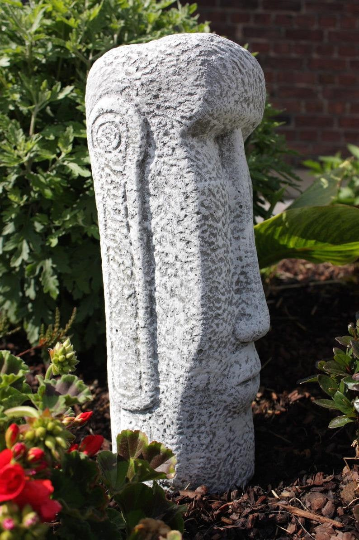 Moai Figura betonowa