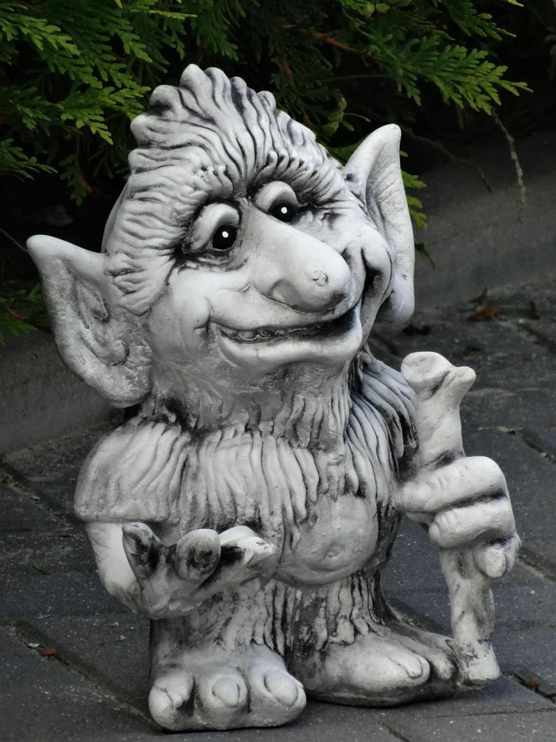 Elf Troll figura betonowa