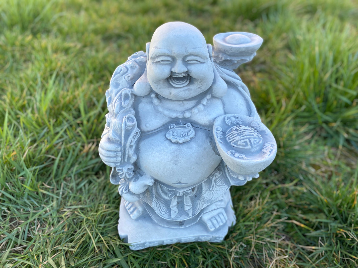 Roześmiany Budda Figura betonowa